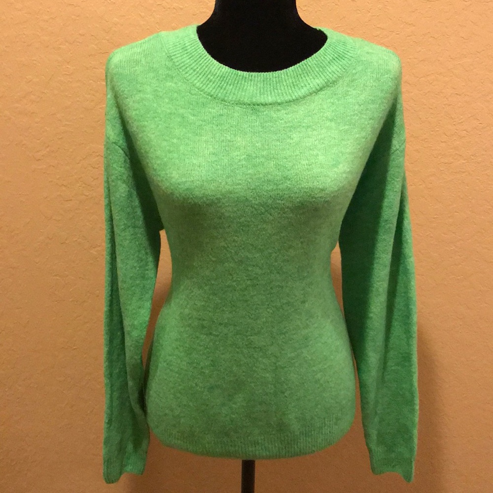 H&M Green Sweater